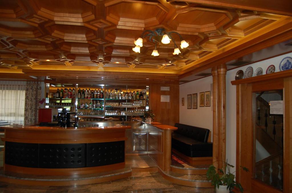 Hotel Engel Canazei Εξωτερικό φωτογραφία